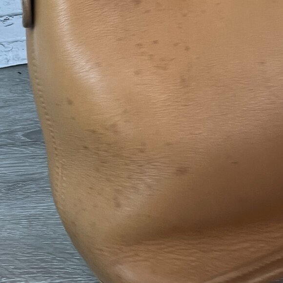 Coach Legacy Vintage Camel Tan Medium Bucket Duffle Hobo Shoulder Bag Purse 6010 - Picture 2 of 10